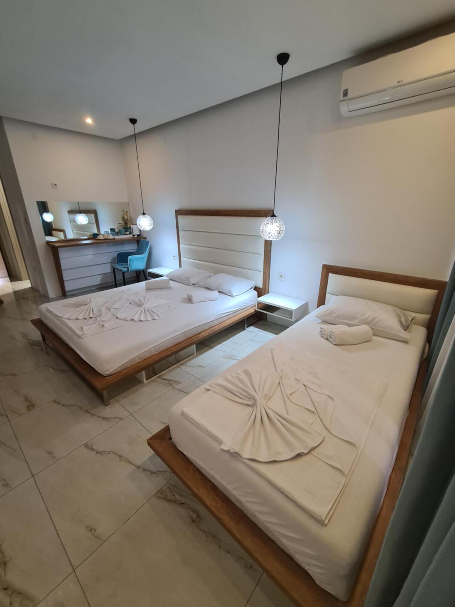 Aura Time Apartments Рафаиловичи Экстерьер фото